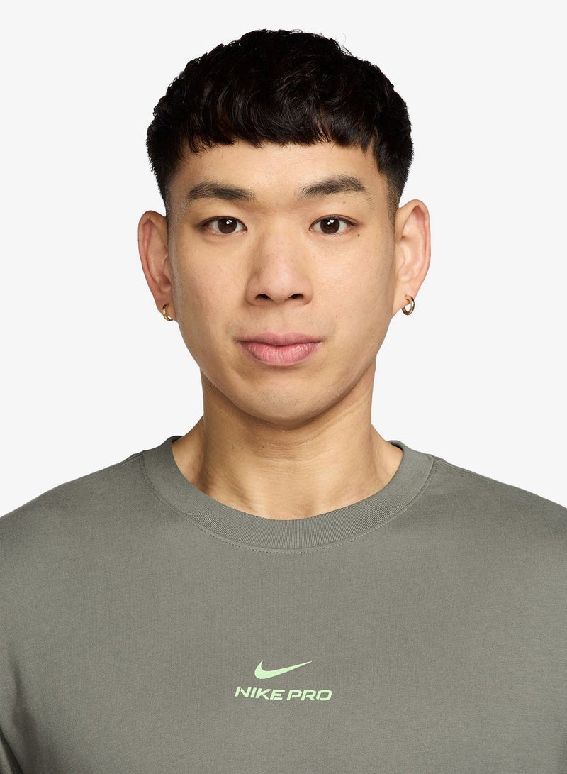 Nike Dri-Fit Standard Fit Pro T-Shirt - Image 3